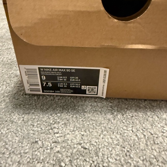 Nike Limited Edition Air Max 90 Natural Cork Embroidered - Picture 8 of 9